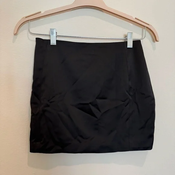 Meshki Corset Top SET - Black Satin Two-Piece Set - Picture 12 of 12